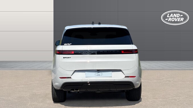 Land Rover Range Rover Sport 3.0 D300 Dynamic SE 5dr Auto Diesel Estate - Image 6